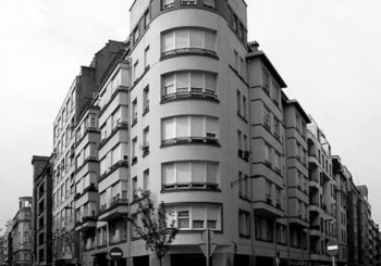 Edificio de viviendas (calle Juan de Ajuriaguerra)