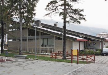 Club Klinker / Centro social de Olazagutía