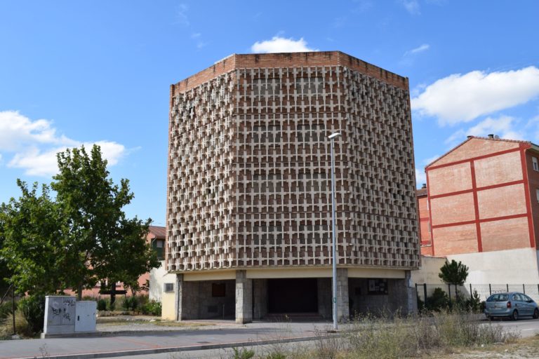 Centro Parroquial en el Barrio de las Matillas de Miranda de Ebro