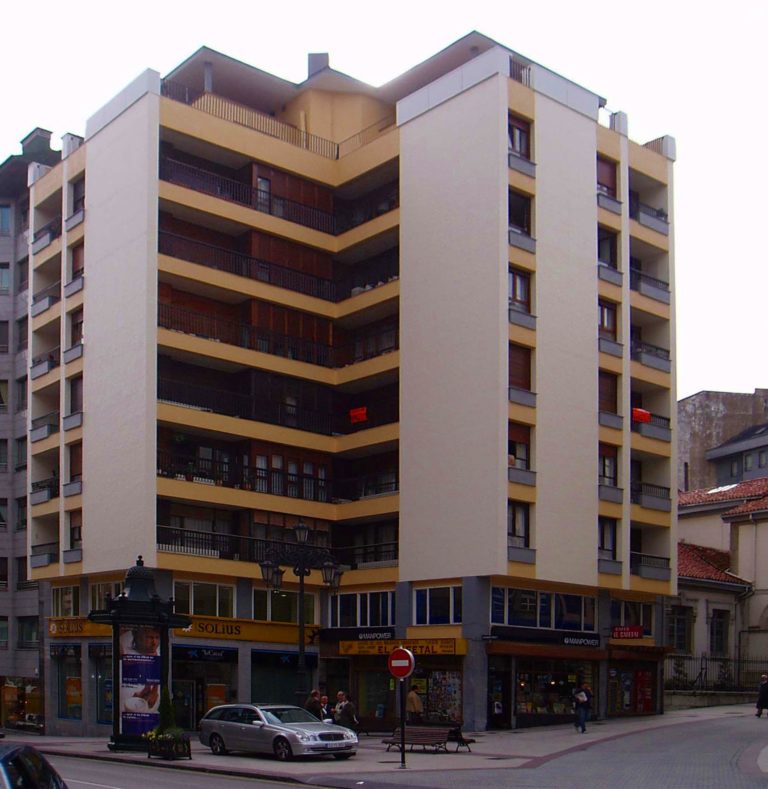 Edificio de viviendas (calle Alcalde García Conde)